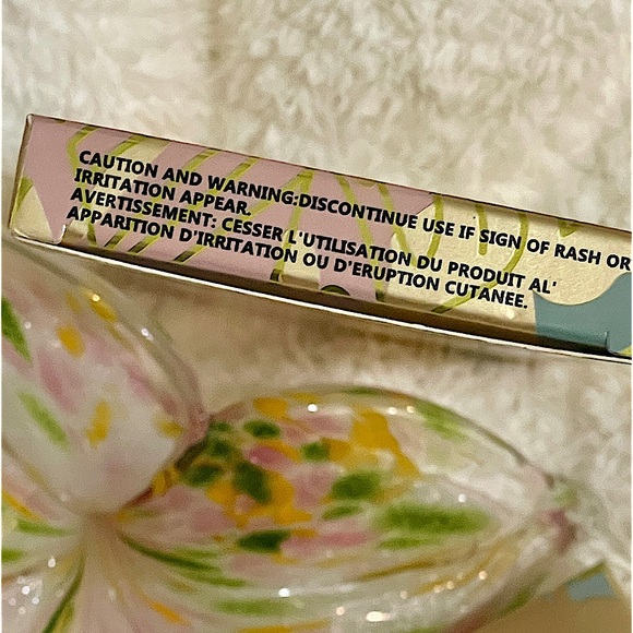 (NIB) - Pretty In Paradise Face & Shadow Palette - Violet Voss - Picture 8 of 9